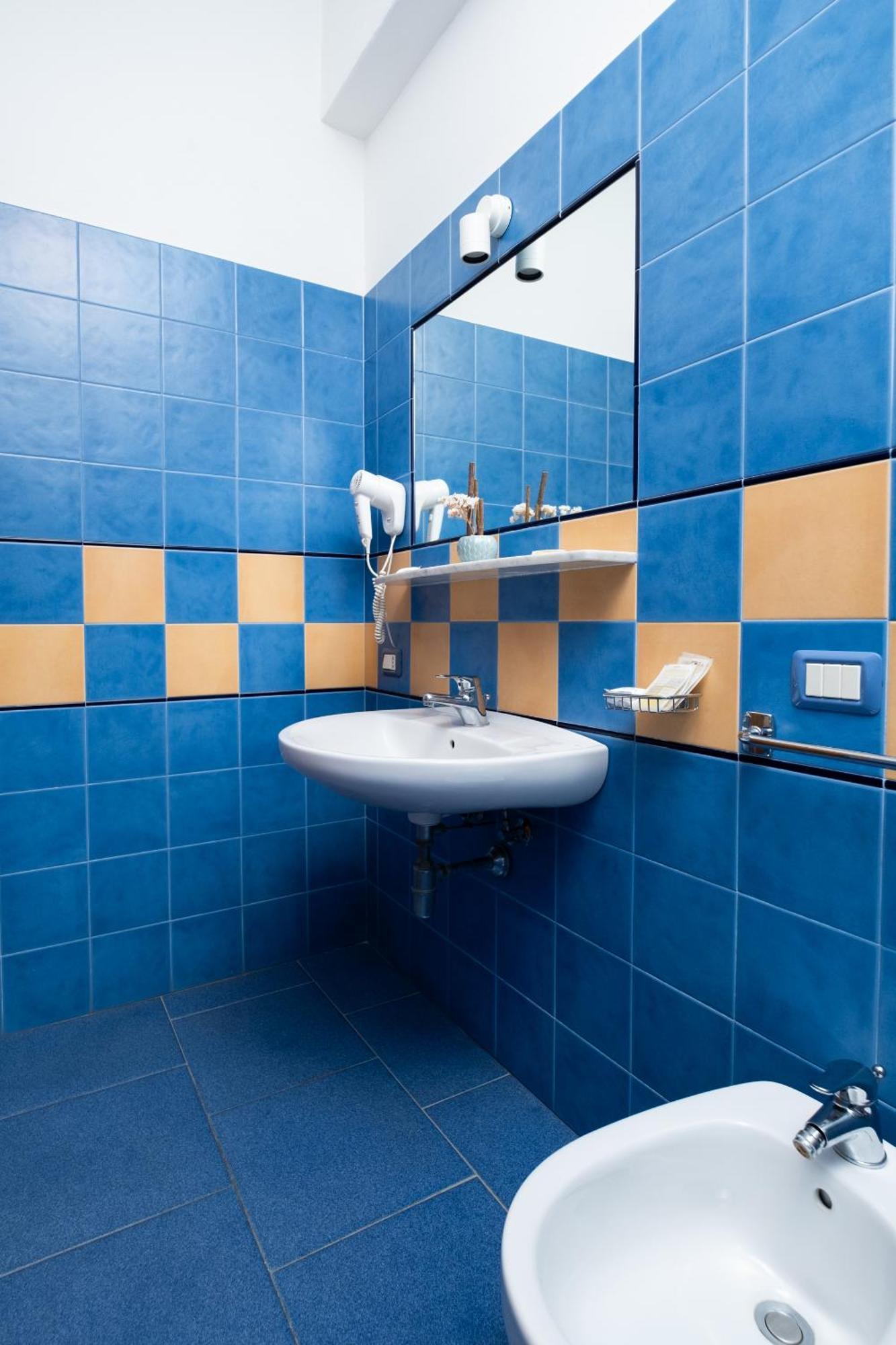 Oasi Azzurra Aparthotel Messina Luaran gambar